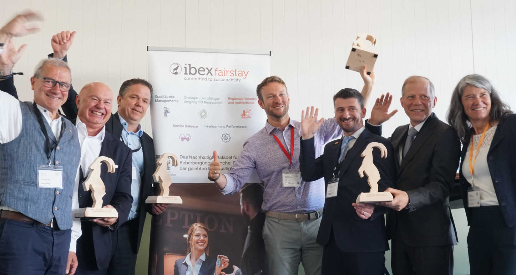 Gruppe von Gewinnerinnen und Gewinnern ibex