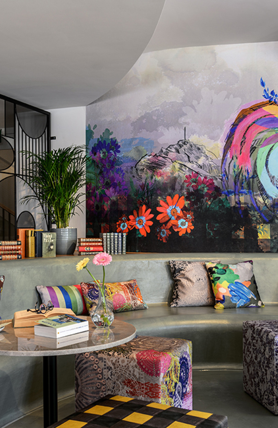 Bunte Hotellobby