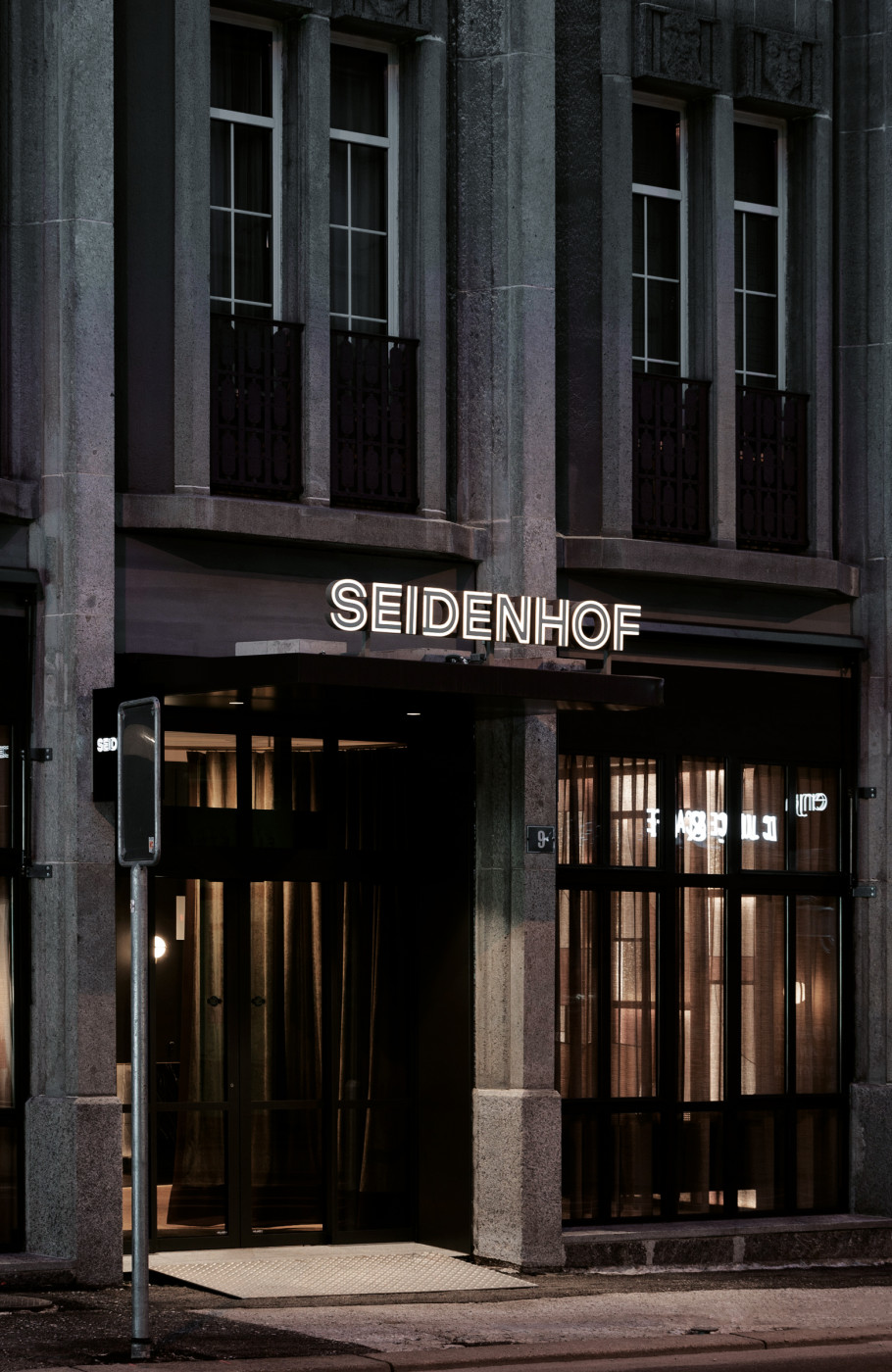 Aussenansicht eines Hotels