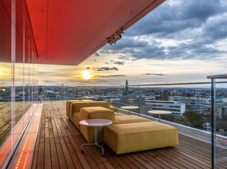 Dachterrasse mit Lounge und Aussicht